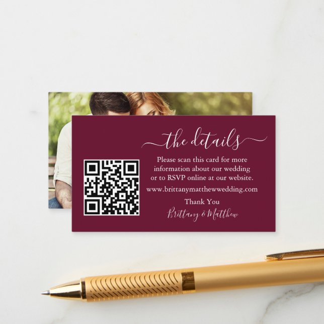 Cartão De Informações Website de Detalhes do Casamento Foto QR Burgundy (Frente/Verso In Situ)