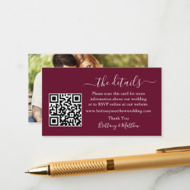 Cartão De Informações Website de Detalhes do Casamento Foto QR Burgundy