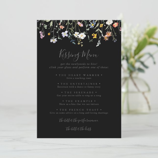 Cartão de Jogo de Menu de Beijo de Casamento Negro (Em pé/Frente)