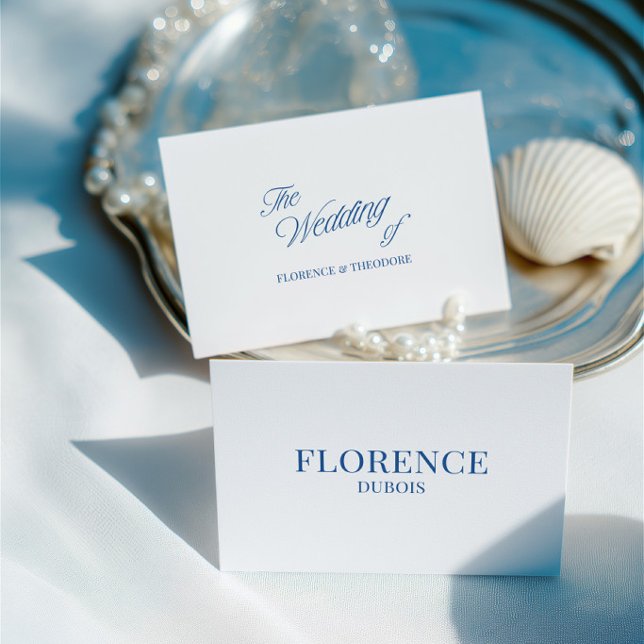 Cartão de Local Elegante Clássico Azul e Branco pa (Elegant Classic Blue & White Wedding Place Card)