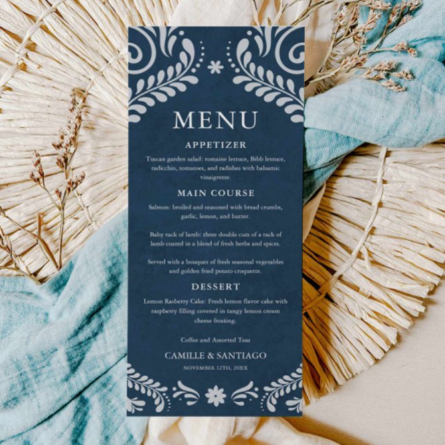 Cartão de Menu Casamento Mexicano Blue Talavera (Blue Papel Picado Wedding Menu Card)