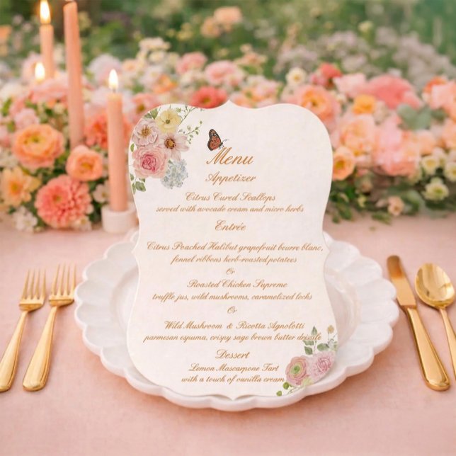 Cartão de Menu de Casamento Floral Romântico com R (Criador carregado)