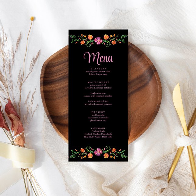 Cartão de Menu Floral Fiesta Fiesta Mexicano Color (Colorful Mexican Floral Fiesta Wedding Menu Card on a boho wedding table.)