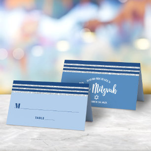 Cartão De Mesa Bar Mitzvah Moderno Tallit Azul Prata Script Negri