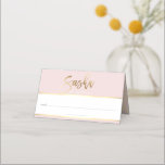Cartão De Mesa BAT MITZVAH moderno, cor-de-rosa, nome de ouro ros<br><div class="desc">pelo kat massard >> kat@simplysweetPAPERIE.com <<< Uma tendência, design bonitinho para os seus CARDS DE RESIDÊNCIA de eventos. Escrever nomes de convidados manuais e adicionar número de tabela TIP: 1. Para mudar/mover gráficos e fontes e adicionar mais texto - pressione o botão "personalizar" *** Matching event stationery disponível em minha...</div>