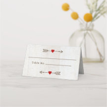 Casamento de Coração Vermelho em Setas Rústicas