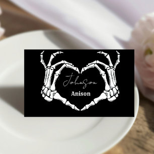 Cartão De Mesa Casamento de Mão Coração Gótica em Monograma