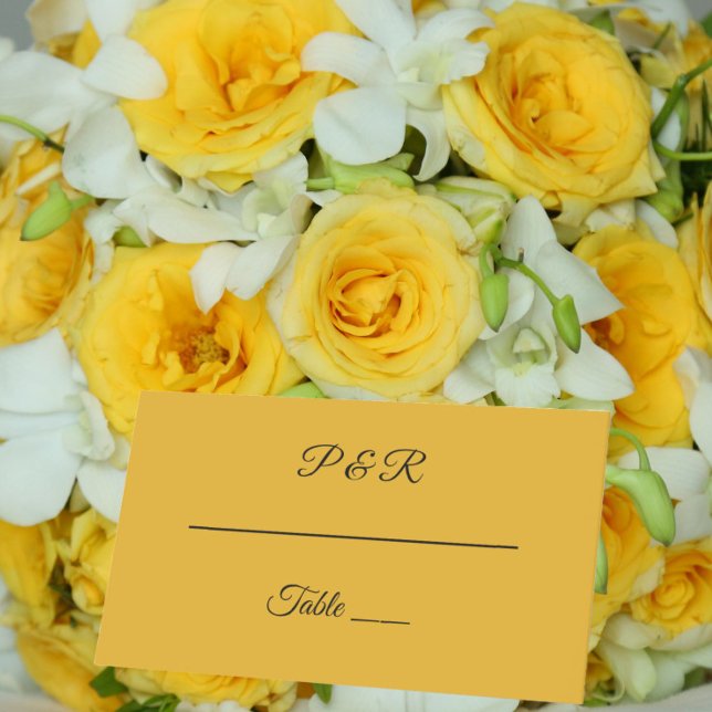 Cartão De Mesa Casamento de Script Simples Estilizado Amarelo-our (In Situ Wedding)