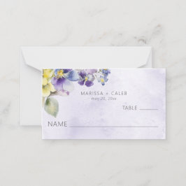 Cartão De Mesa Casamento Floral Moderno Púrpura e Amarelo Dobrado
