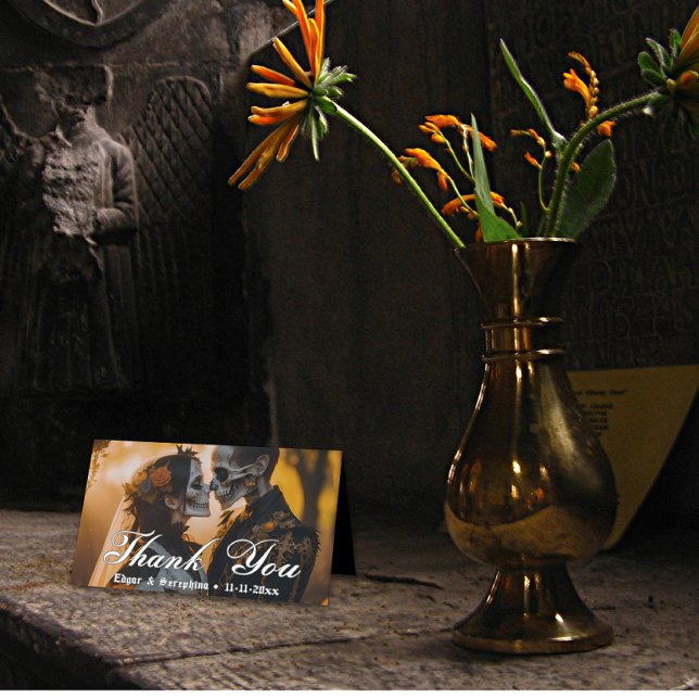 Cartão De Mesa Casamento Gótico Vitoriano Escuro Único (Gothic Victorian Unique Dark Wedding Place Card)