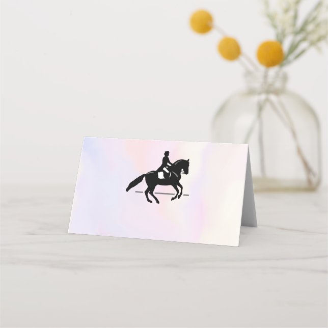 Cartão De Mesa Elegante Dressage Rider em um Fundo de Aquarela (Frente)