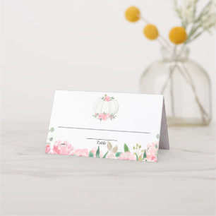 Cartão De Mesa Floral de abóbora outonal com verde folhagem em ou