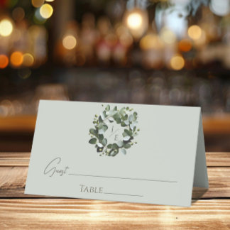 Cartão De Mesa Monograma Moderno Eucalyptus Wreath | Sage Green