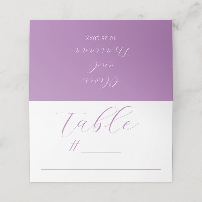 Cartão De Mesa Pla de Casamento de Lavanda de Script de Caligrafi (Exterior/Desdobrado)