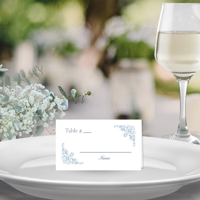 Cartão De Mesa Placa de lugar do número da tabela de Vazio de chi (Elegant blue and white wedding place cards with fillable blank lines and bride groom names on back)