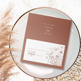 Cartão De Mesa Terracotta Fundo Branco Monograma de Flores Selvag