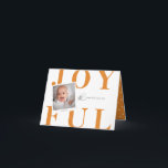 Cartão de Natal de Foto de Tipo Negrito Moderno La<br><div class="desc">Bonito e modesto, ousado, tipo laranja escuro, cartão com fotos de férias. Recursos da placa, foto do solteiro no quadro de estilo polaroide. A Dentro card é complementada com um padrão de pontos de rosca branca no plano de fundo cor de laranja correspondente. Modelo para espaços de texto para mensagens...</div>