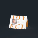 Cartão de Natal de Foto de Tipo Negrito Moderno La<br><div class="desc">Bonito e modesto, ousado, tipo laranja escuro, cartão com fotos de férias. Recursos da placa, foto do solteiro no quadro de estilo polaroide. A Dentro card é complementada com um padrão de pontos de rosca branca no plano de fundo cor de laranja correspondente. Modelo para espaços de texto para mensagens...</div>