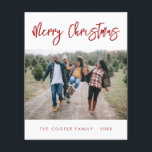 Cartão de Natal de Orçamento<br><div class="desc">Crie uma impressão duradoura nesta temporada com um cartão de feriado exclusivo. Esta simples modelo de cartão de árvore de Natal apresenta um design limpo e moderno. Personalize-o com as suas informações e torne-o exclusivamente seu!</div>