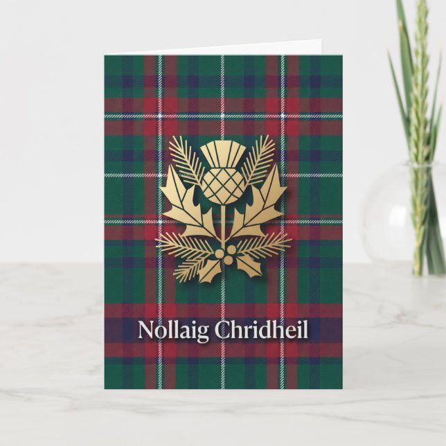 Cartão de Natal Escocês com Tartan Verde e Vermelh (Frente)