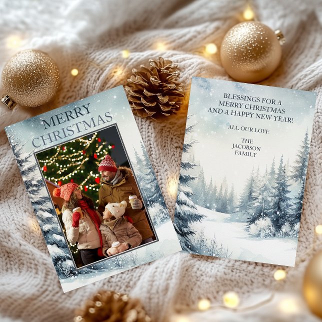 Cartão de Natal Evergreen Photo (Photo Merry Christmas Card with Evergreens)