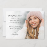 Cartão de Natal Motivacional de Foto para Calendár<br><div class="desc">Foto de citação motivacional com Calendário 2025 Cartão de Saudação Feliz de Natal... Envie uma saudação personalizada e sincera às pessoas especiais em sua lista de feriados este ano com a citação motivacional que diz: "A luz que você brilha sobre minha vida brilha a cada ano que passa." O texto...</div>