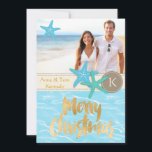 Cartão de Natal Tropical Beach<br><div class="desc">Cartão de Natal Tropical Beach. Substitua por sua própria foto. Cartão de Natal Tropical Beach. Capturar o Espírito da Serenidade Costeira com nosso Cartão de Natal de Beachy. Abrace o calor e a tranquilidade da costa. Possui uma praia e um fundo oceânico impressionantes. Este cartão expele uma atmosfera de Natal...</div>