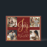Cartão de Natal Vermelho Foto Alegria para o Mundo<br><div class="desc">Cartão de Natal de colagem de 4 fotos. Fundo vermelho profundo de Natal. Adicione suas fotos familiares favoritas para personalizar. Adicione sua mensagem pessoal no verso do cartão. Altere o ano no verso do cartão. Elegante. Tão simples,  mas sofisticado.</div>