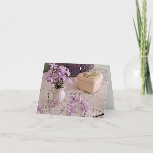 Cartão de Nota Romântico Lilases Dobrados