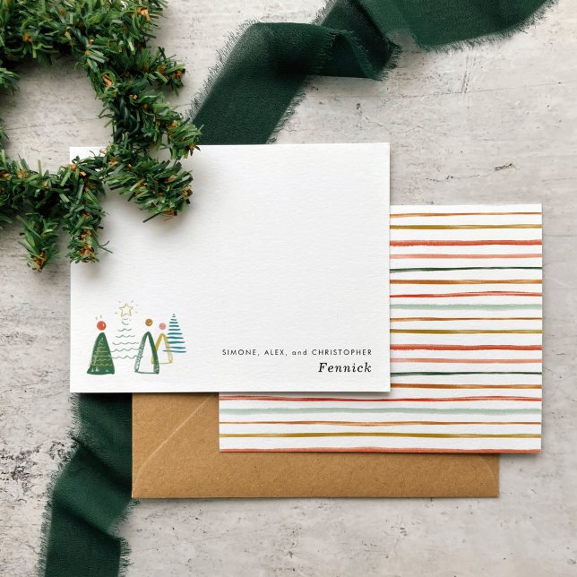Cartão De Notas Árvore de Natal em Aquarela Moderna Econômica Fest (Watercolor Christmas trees and striped backer personalized holiday note cards.)