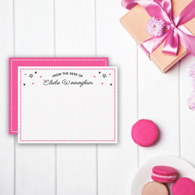 Cartão De Notas Estrelas Neon Pink Da Mesa De Nome Em Script (Criador carregado)