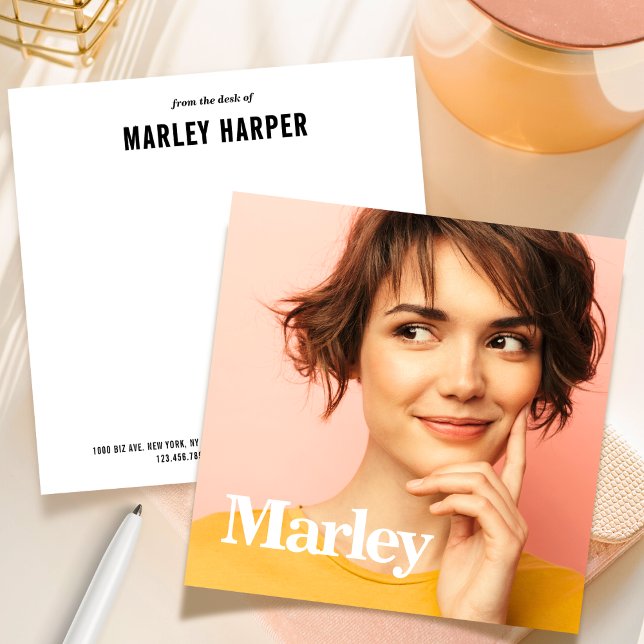 Cartão De Notas Foto de artigo profissional de diversão simples e  (Criador carregado)