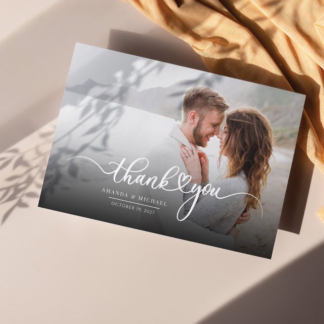 Cartão De Notas Foto do casamento Newlyweds Modern Obrigado (Wedding Thank You Couples Photo Card on Zazzle at Milestone Hub)