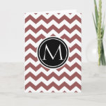 Cartão De Notas Marsala Chevron Monogrammed<br><div class="desc">Design moderno. Marsala,  preto e branco. Teste padrão de Chevron. Monograma feito sob encomenda. Design por José Ricardo</div>