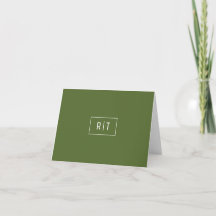 Monograma Branco Simples em Verde Oliva Escuro Mod