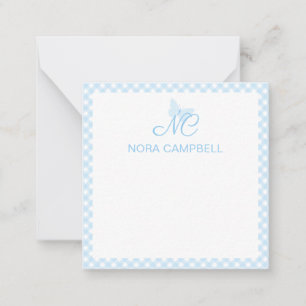 Cartão De Notas Monograma de Bebê Azul Gingham Personalizado