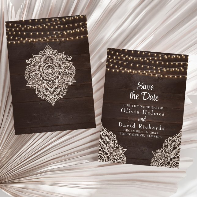 Cartão de Notificação de Data de Casamento com Luz (Rustic Brown String Light Save the Date Card on a sunny white dry palm leaf.)