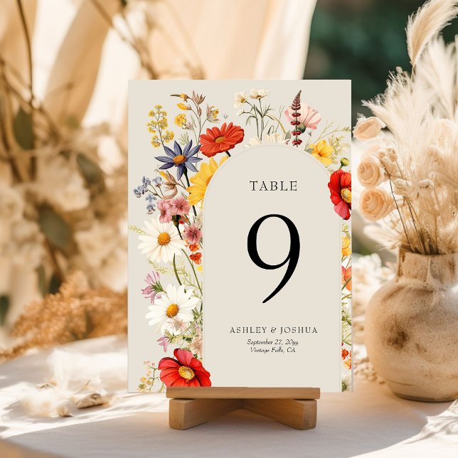 Cartão de Número de Mesa Floral Rustic Wildflower (Table Number Card from the Rustic Wildflower Wedding Collection by Darling & May)