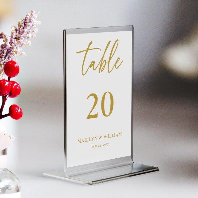Cartão de Número de Tabela de Casamento de Script  (Elegant Gold Script Wedding Table Number Card)