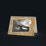 Cartão de Presente de Aniversário Humorous Vintage<br><div class="desc">Para a mulher que aprecia as coisas mais bonitas da vida, esta foto da vintage de 1940 de uma linda mulher (que proclama não ser uma digger de ouro) é uma combinação de cartão de aniversário e de portadora de cartão-presente. Às vezes é duro para mulheres comprares como esta o...</div>