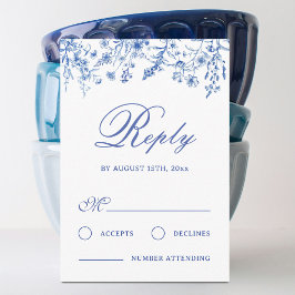 Cartão de Resposta de Casamento Blue Wildflowers