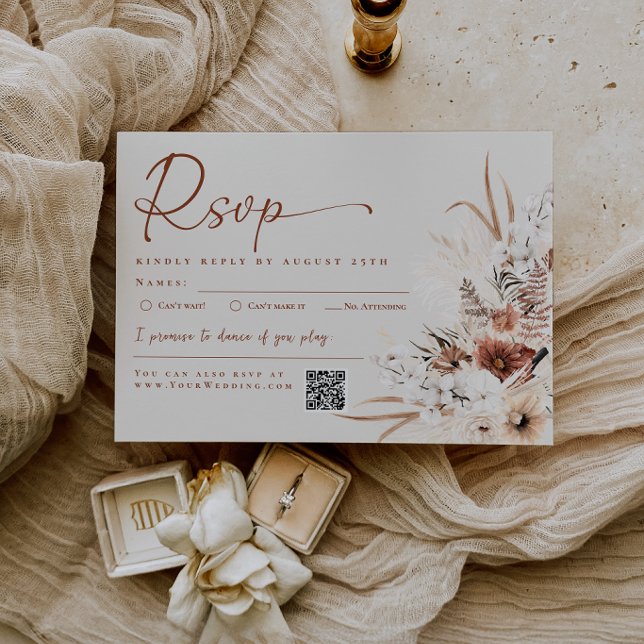Cartão de Resposta de Casamento Boho Floral Bege c (Boho Floral Beige Pampas Grass Wedding RSVP Card)