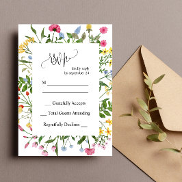 Cartão de Resposta de Casamento de Flores Silvestr