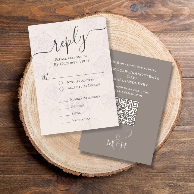 Cartão de Resposta de Casamento Floral Rosado com  (Classic RSVP card with elegant blush floral design with classic meal choice )