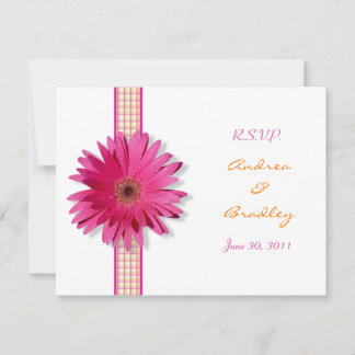 Cartão de Resposta de Daisy Gerbera Rosa Personali