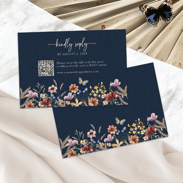 Cartão de Resposta Navy Blue Boho Wildflower (Navy Blue Boho Wildflower RSVP Card QR Code by Painted Paperie
)