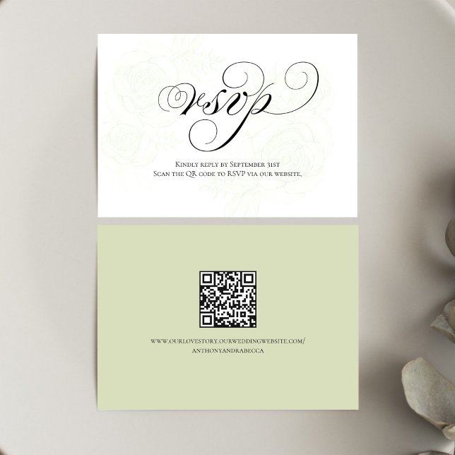 Cartão de RSVP de Casamento com Código QR em Scrip (Sage green script RSVP card with QR code for quick and easy wedding responses)