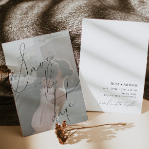 Cartão de Salvamento de Data com Design Simples e 