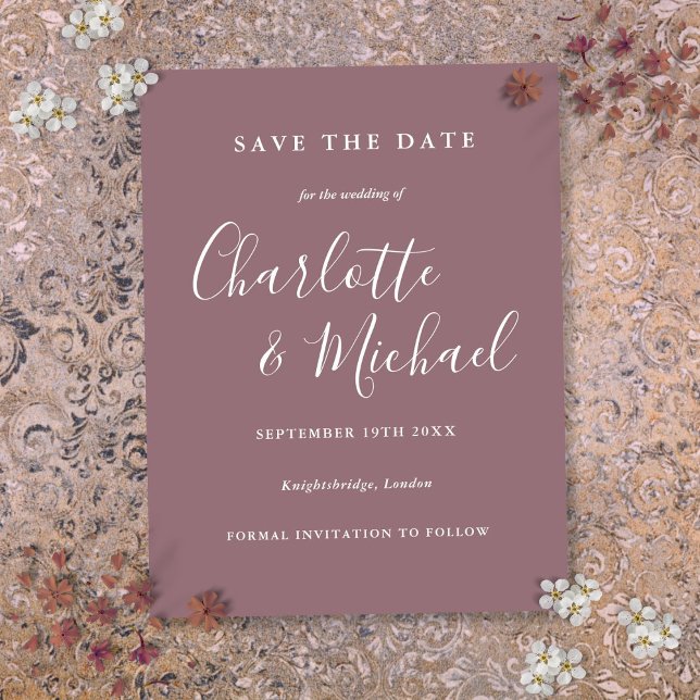 Cartão de Salvar a Data do Casamento Script Mauve (Script Mauve Wedding Save the Date Card)