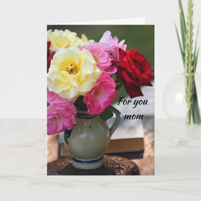 Cartão de saudação dobrado pelo dia de as mães (Frente)